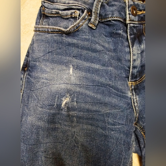 Lucky Brand Cuffed Skinny Jeans - Picture 3 of 5